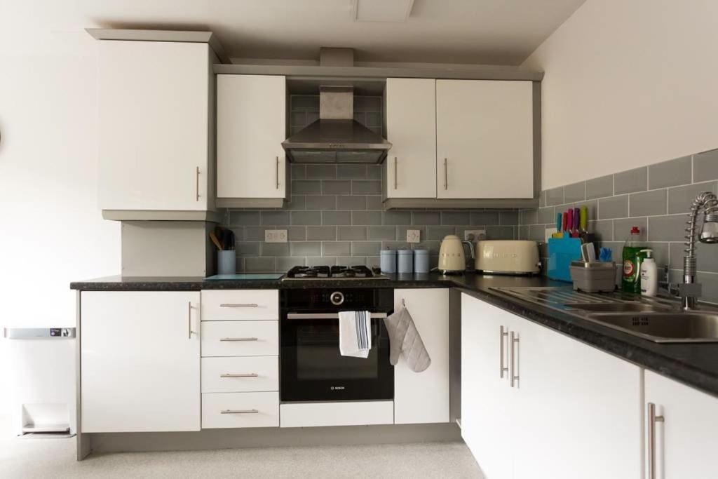 The Beeches 3 - Serviced Apartment Sheffield Luaran gambar